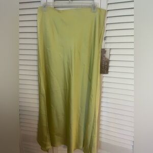 NWT lime green satin midi skirt - size L